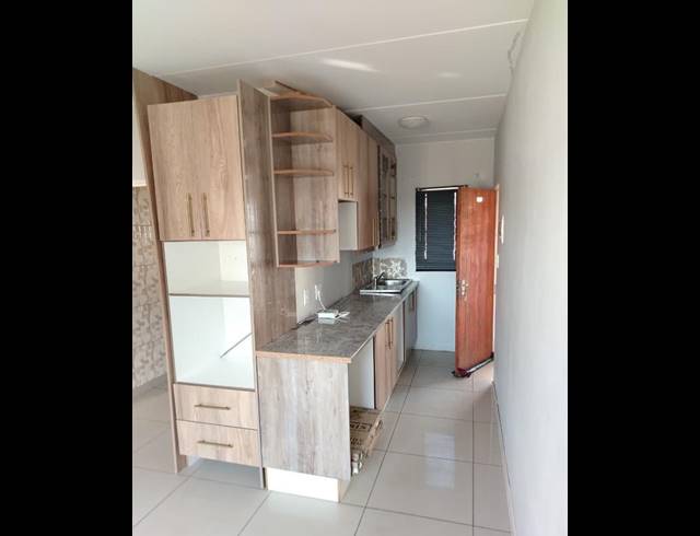 2 BEDROOM APARTMENT FOR SALE IN ELANDSVLEI